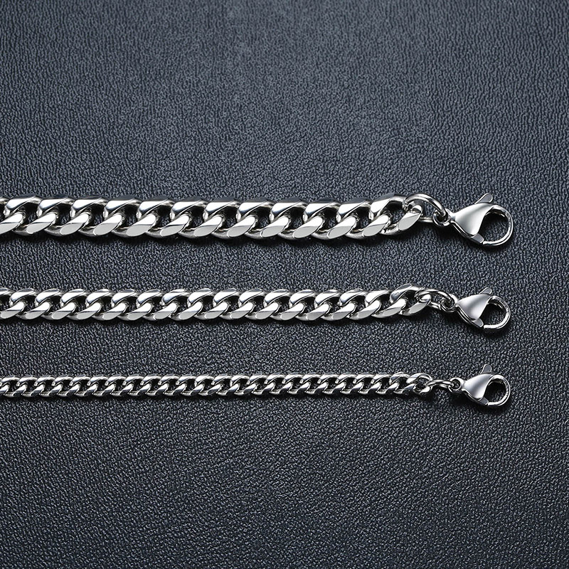 Řetízek z chirurgické oceli Cuban 5mm NC-529S-5