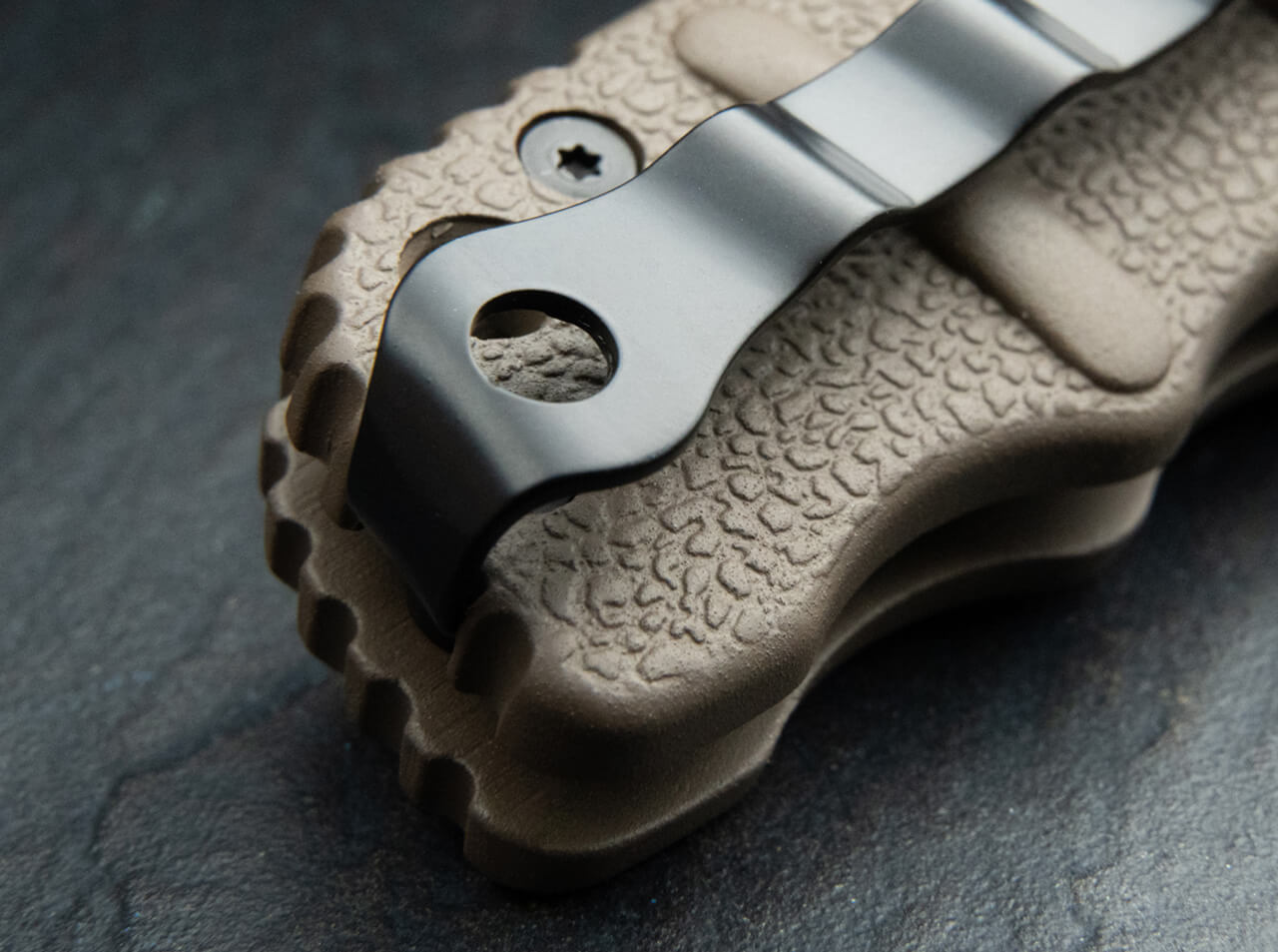 Kapesní nůž Böker Plus AKS-74 Brown Dagger Smokewash