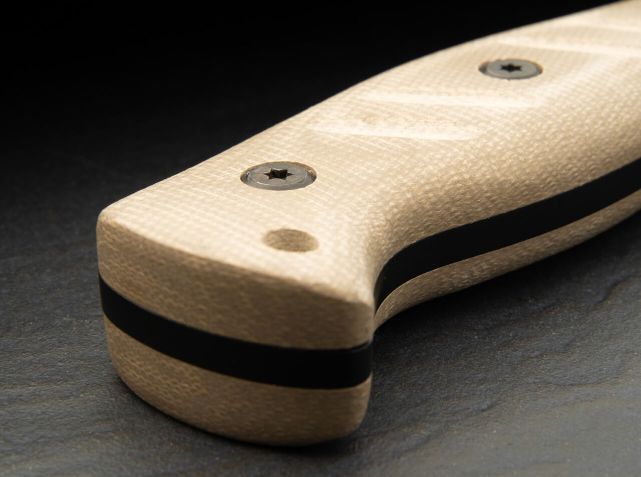 Nůž s pevnou čepelí Magnum Desert Warrior 2.0