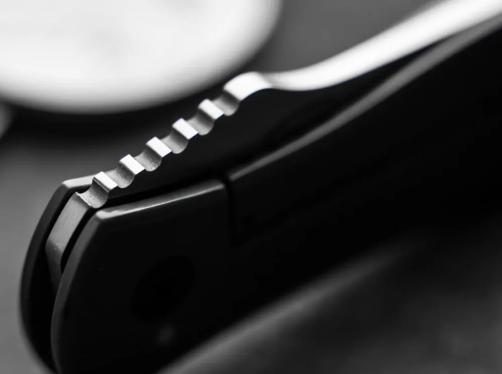 Zavírací Nůž Böker Plus The Escort 01BO638