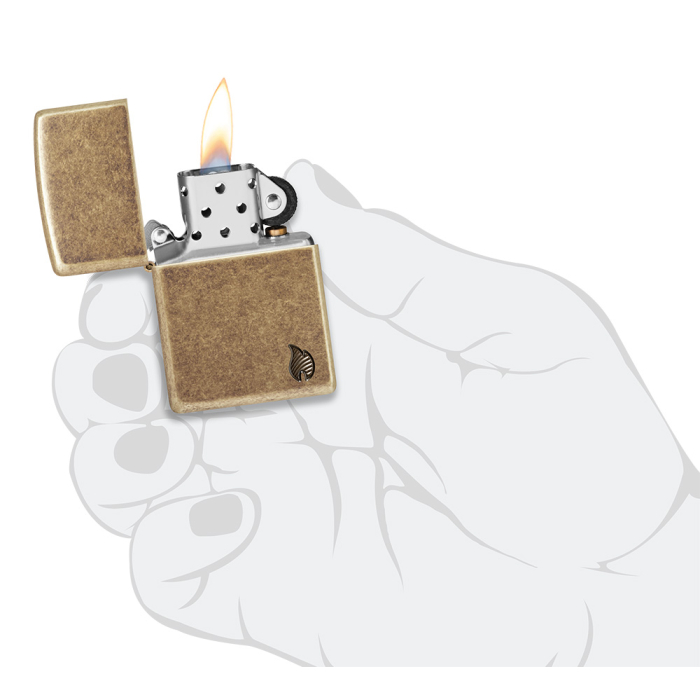 Benzínový zapalovač Zippo Armor® Antique Brass Flame Design
