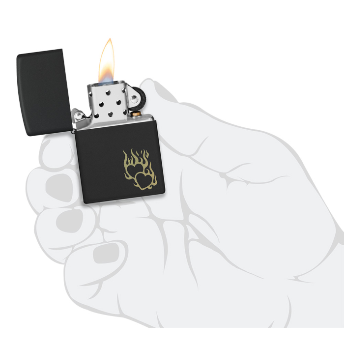 Benzínový zapalovač Zippo Fire Heart Design
